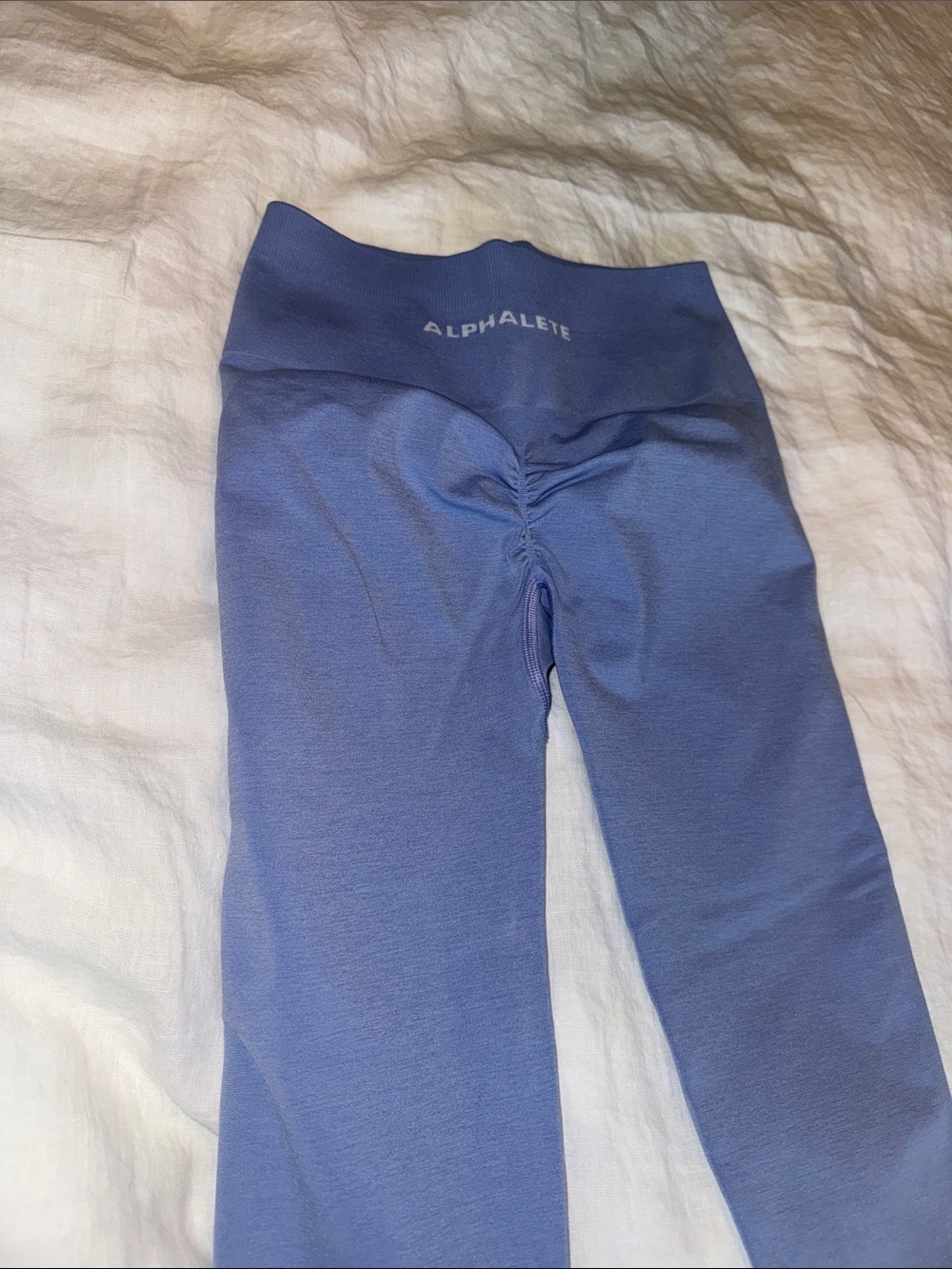 Alphalete High-Waist Scrunch Leggings — Periwinkle Blue